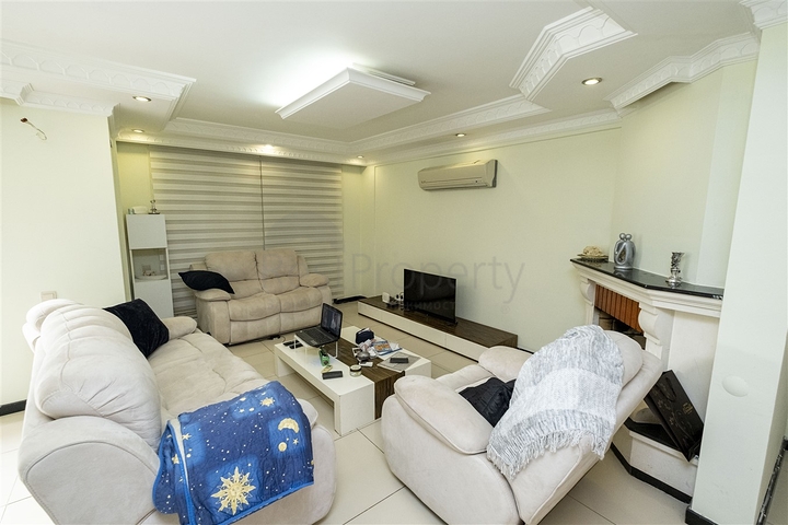 Villa 4 + 1 in a complex in the Kundu Lara area, 10 minutes from the beach