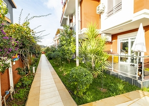 Villa 4 + 1 in a complex in the Kundu Lara area, 10 minutes from the beach