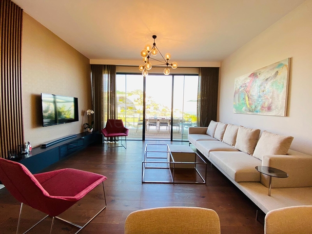 Stylish villa with stunning views of the sea, mountains and Bodrum.