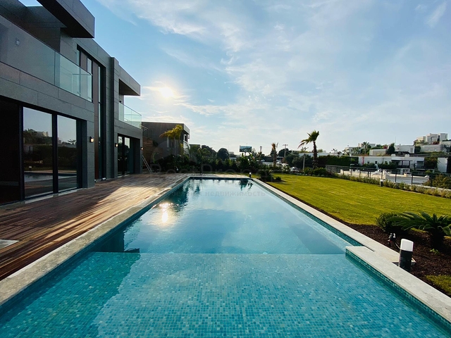 Stylish villa with stunning views of the sea, mountains and Bodrum.