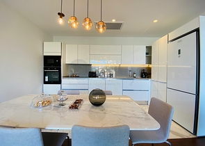 Stylish villa with stunning views of the sea, mountains and Bodrum.