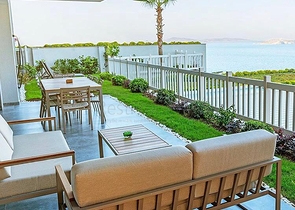 Comfortable apartments with sea views in the elite area of Gyumyushlyuk 