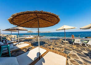 Comfortable apartments with sea views in the elite area of Gyumyushlyuk 