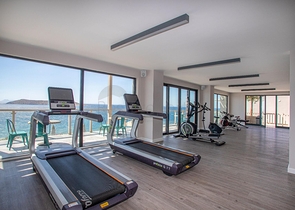 Comfortable apartments with sea views in the elite area of Gyumyushlyuk 