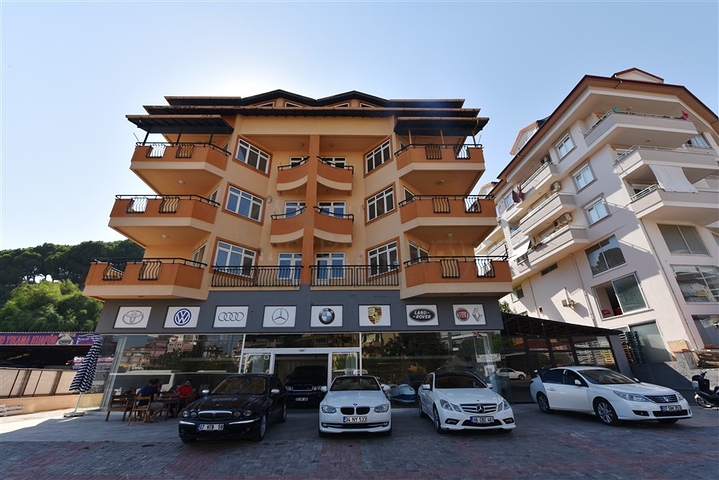 Apartments and retail space in the Cikcilli area