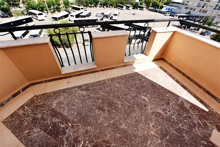 Apartments and retail space in the Cikcilli area