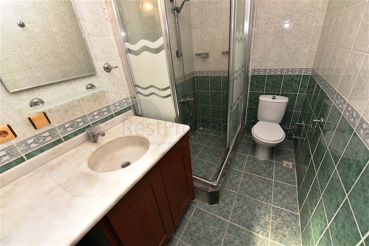 Apartments and retail space in the Cikcilli area