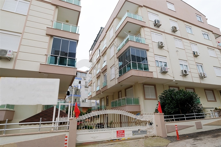 Apartments 2 + 1, 4 + 1, 5 + 1 in Toros area of Konyaalti Antalya