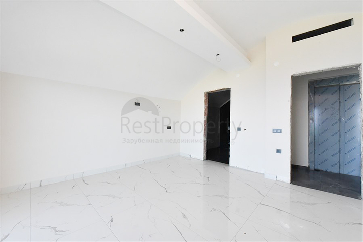 Premium segment villas on the first coastline in Kargicak