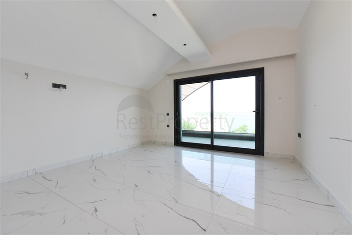 Premium segment villas on the first coastline in Kargicak