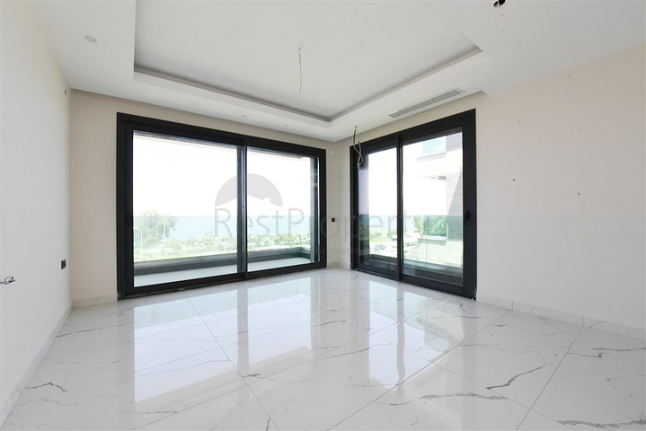 Premium segment villas on the first coastline in Kargicak