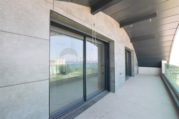 Premium segment villas on the first coastline in Kargicak