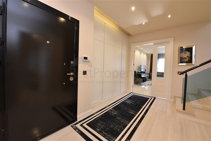 3+1 penthouse in Mahmutlar for rent 3+1 penthouse in Mahmutlar for rent