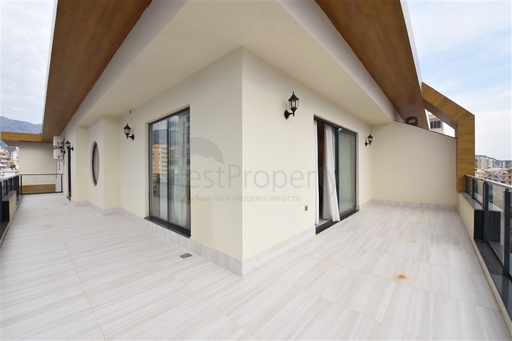 3+1 penthouse in Mahmutlar for rent 3+1 penthouse in Mahmutlar for rent