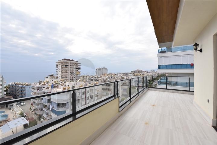 3+1 penthouse in Mahmutlar for rent 3+1 penthouse in Mahmutlar for rent
