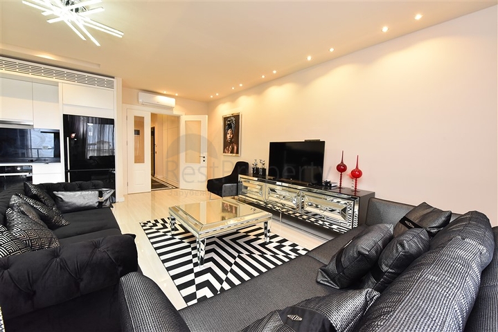 3+1 penthouse in Mahmutlar for rent 3+1 penthouse in Mahmutlar for rent