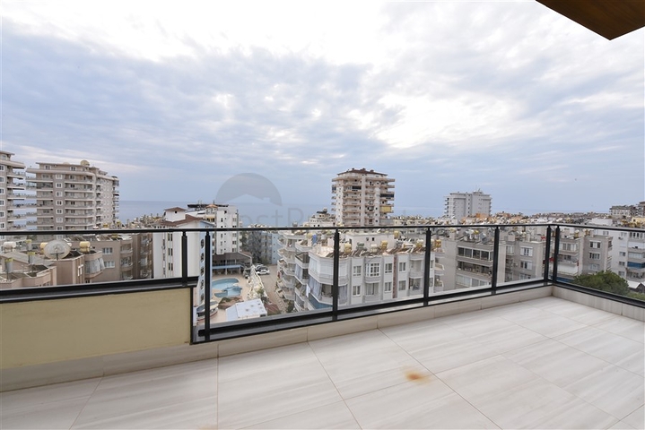 3+1 penthouse in Mahmutlar for rent 3+1 penthouse in Mahmutlar for rent