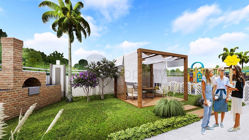 A complex under construction in the Mahmutlar area