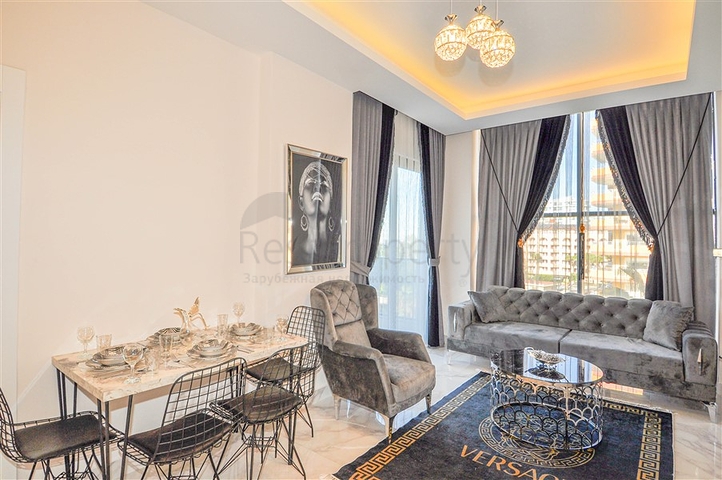 One-bedroom apartment with sea view