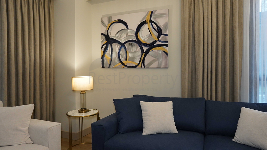 A complex in Istanbul with an ideal transport interchange