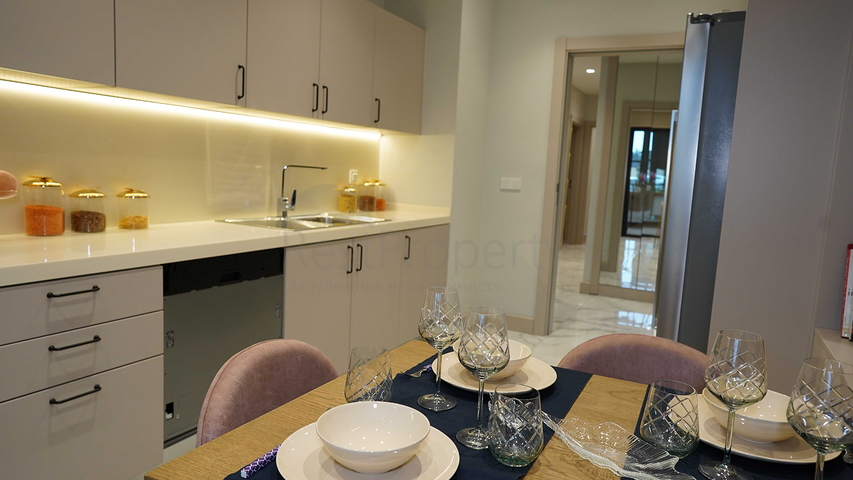 A complex in Istanbul with an ideal transport interchange