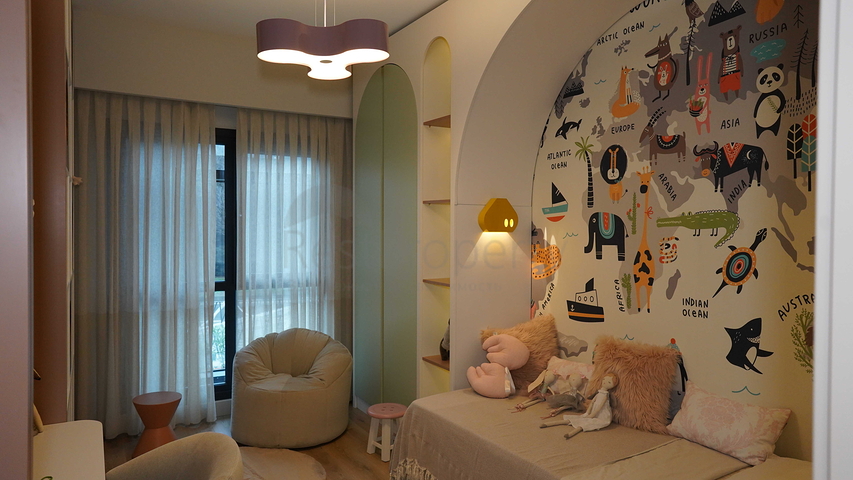 A complex in Istanbul with an ideal transport interchange