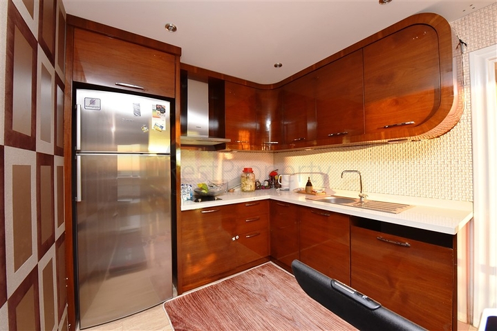 5+2 villa with stunning views in the center of Alanya