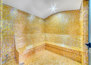 A new complex under construction in the Oba area