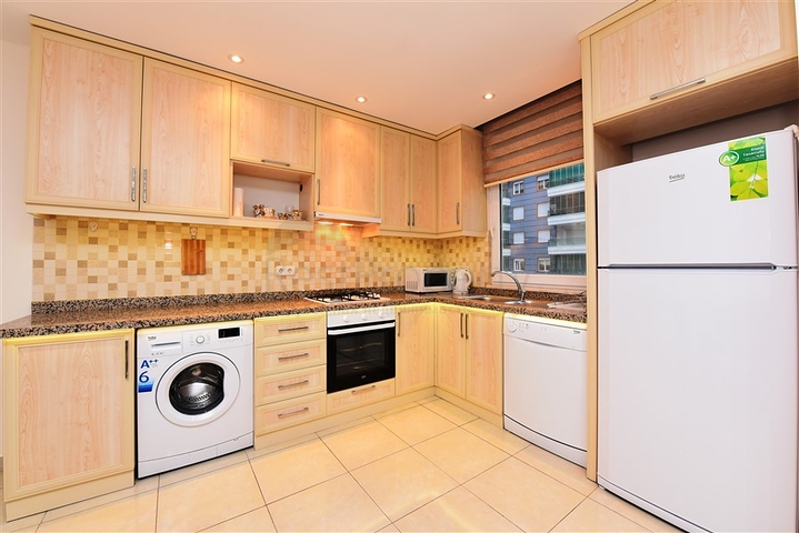 1+1 apartment for rent in Mahmutlar