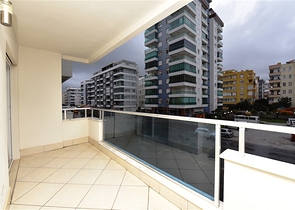 1+1 apartment for rent in Mahmutlar