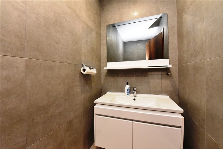 Commercial premises in the center of Alanya