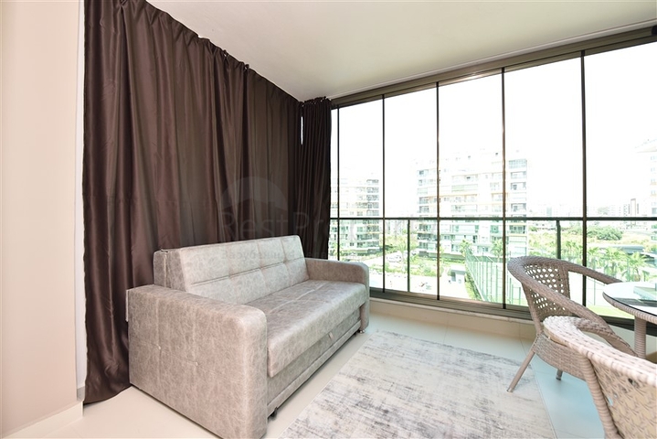 One-bedroom furnished apartment in Avsallar district