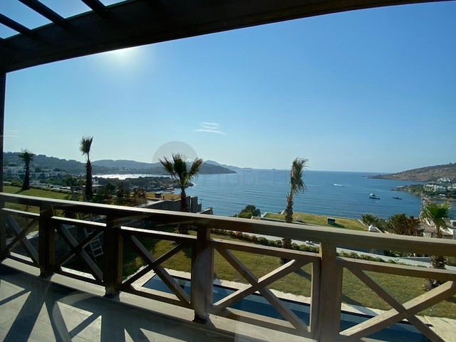 Exclusive villas with stunning sea views in Yalikavak, Bodrum