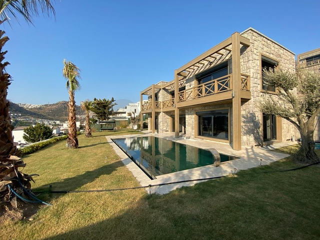 Exclusive villas with stunning sea views in Yalikavak, Bodrum