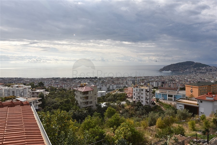 Luxury villa overlooking the Mediterranean Sea Luxury villa overlooking the Mediterranean Sea