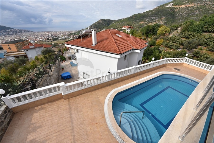 Luxury villa overlooking the Mediterranean Sea Luxury villa overlooking the Mediterranean Sea