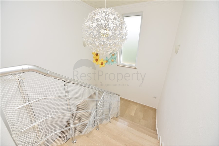 Luxury villa overlooking the Mediterranean Sea Luxury villa overlooking the Mediterranean Sea