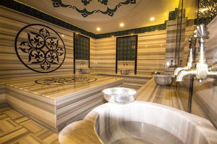 2+1 penthouse on the first coastline in the Mahmutlar area