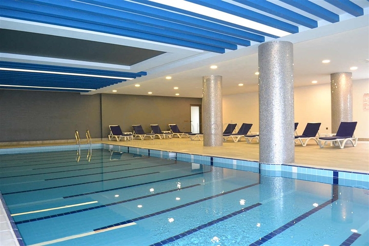 2+1 penthouse on the first coastline in the Mahmutlar area