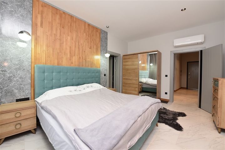 Furnished two-bedroom apartment on the first coastline