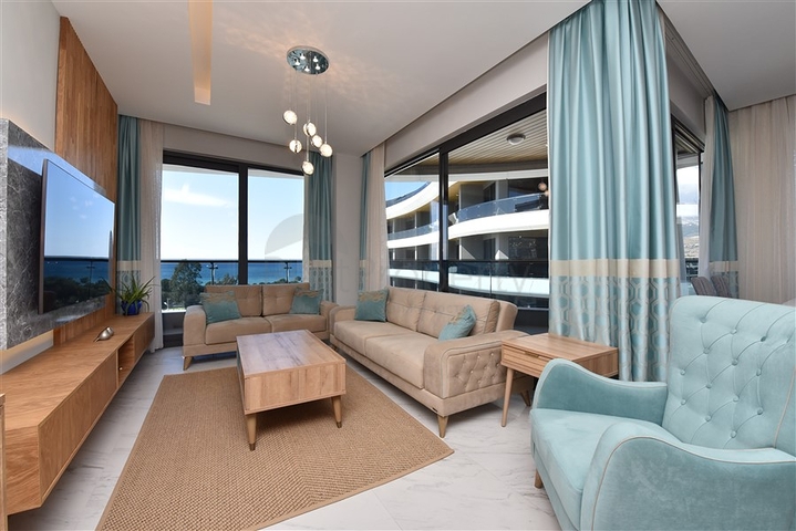 Furnished two-bedroom apartment on the first coastline