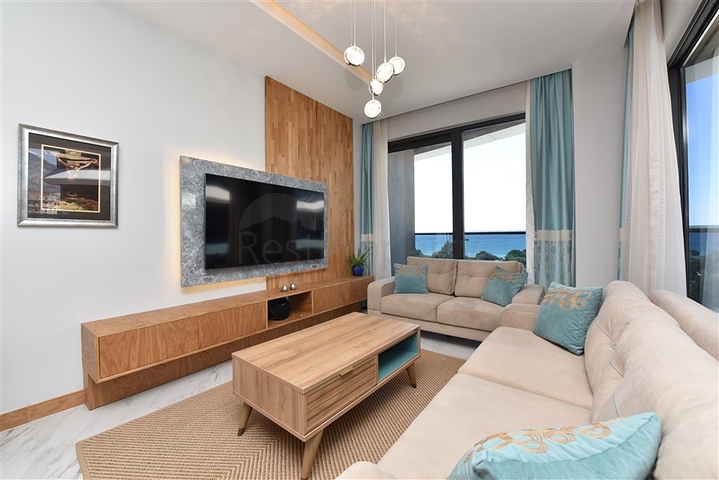 Furnished two-bedroom apartment on the first coastline