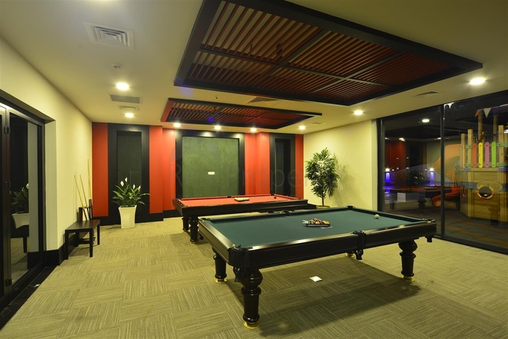 3+2 penthouse in a prestigious project in Konakli district