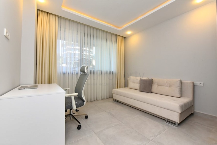 Ultra-modern 3+1 duplex with its own garden in a luxury complex