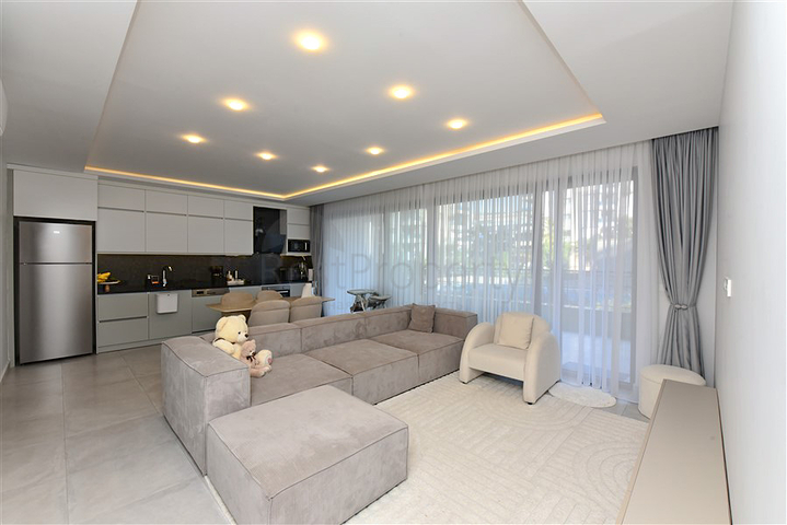 Ultra-modern 3+1 duplex with its own garden in a luxury complex