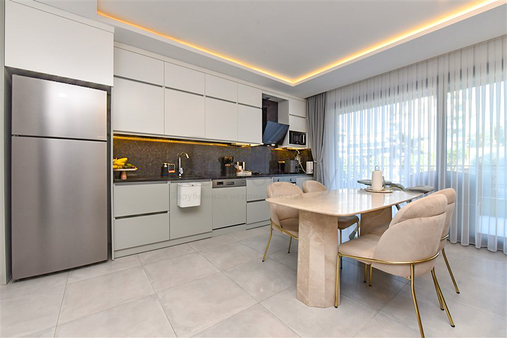 Ultra-modern 3+1 duplex with its own garden in a luxury complex