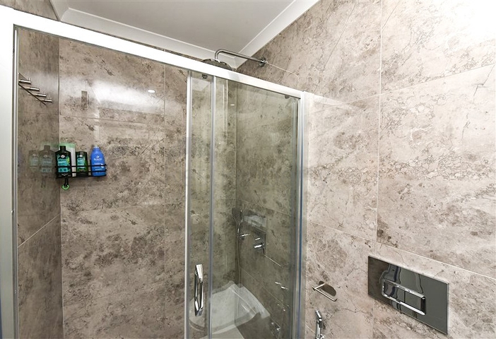 Ultra-modern 3+1 duplex with its own garden in a luxury complex