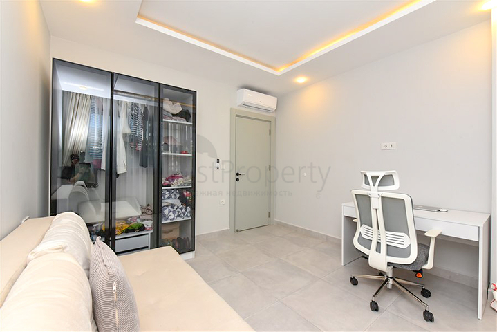 Ultra-modern 3+1 duplex with its own garden in a luxury complex