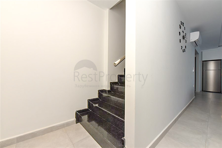 Ultra-modern 3+1 duplex with its own garden in a luxury complex