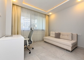 Ultra-modern 3+1 duplex with its own garden in a luxury complex